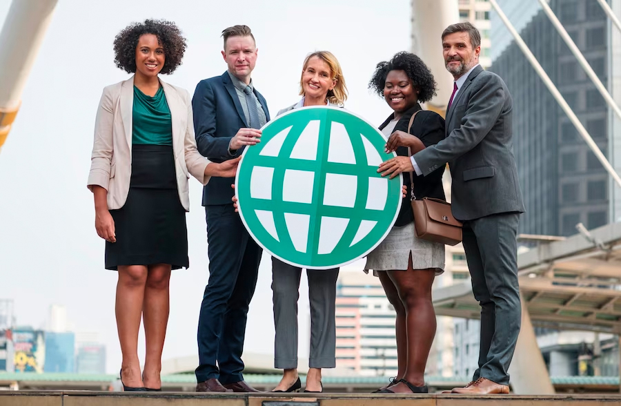 Illustration of global payment solutions